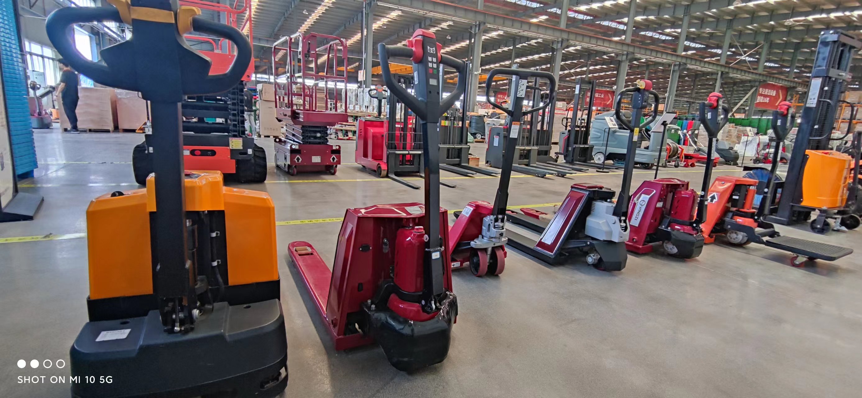 揚(yáng)子電動堆高車 揚(yáng)子電動堆高車