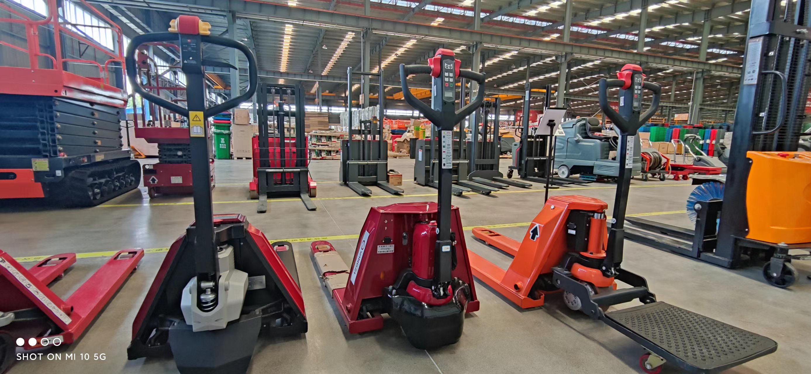 電動(dòng)搬運(yùn)車(chē)廠家 電動(dòng)搬運(yùn)車(chē)廠家